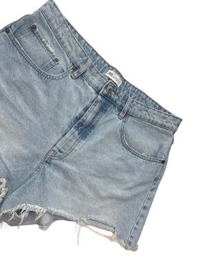 Women’s Light Blue Denim Jean  Shorts by Zara Size 14